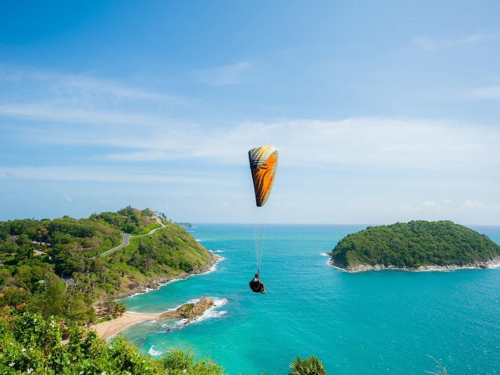 Grand Nai Harn Suites Rawai Bagian luar foto