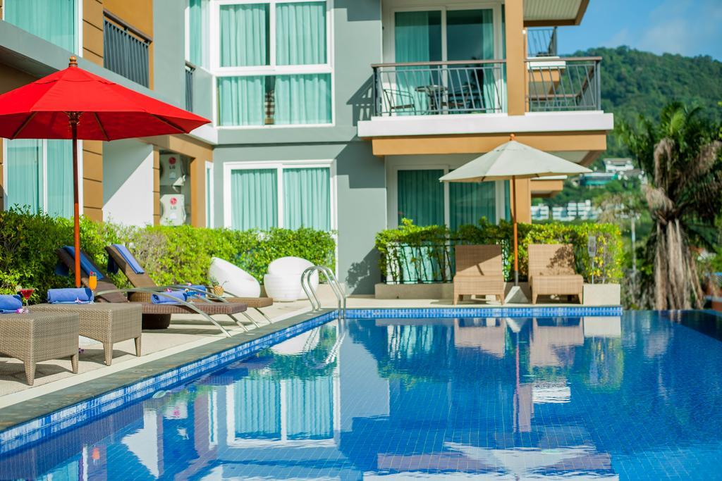 Grand Nai Harn Suites Rawai Bagian luar foto